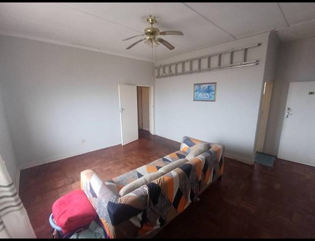 3 BEDROOM APARTMENT FOR SALE IN RICHMOND HILL
